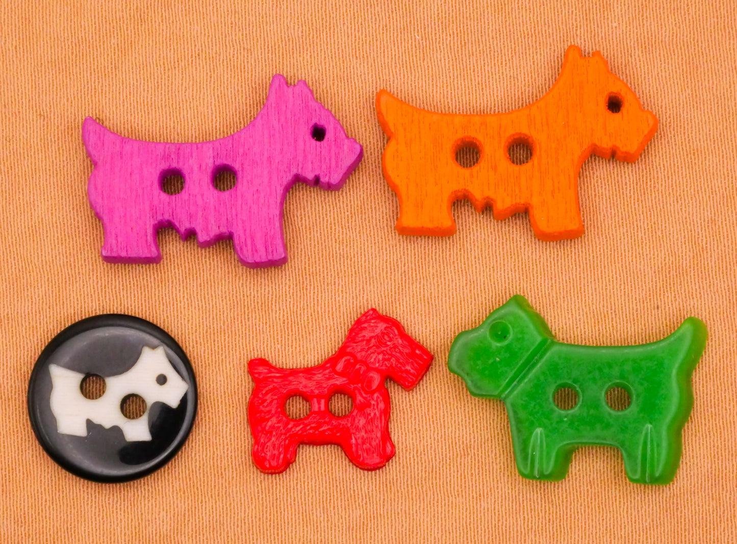 Scottie Dog Wood Plastic Button Various 12-21mm
