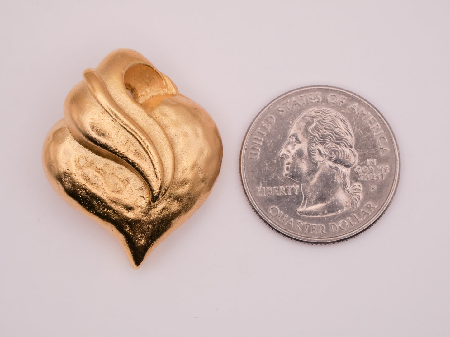 Leaf Abstract Vintage Heavy Gold Button 27x33mm