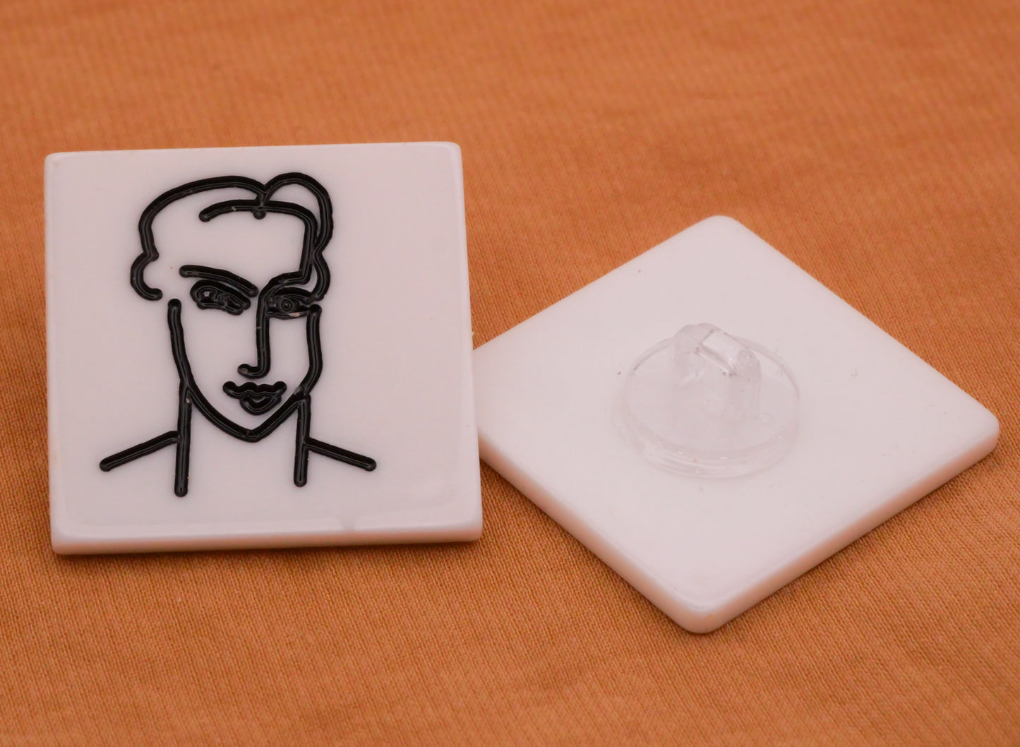 Matisse Portrait Sketches Plastic Button Various 22-25mm