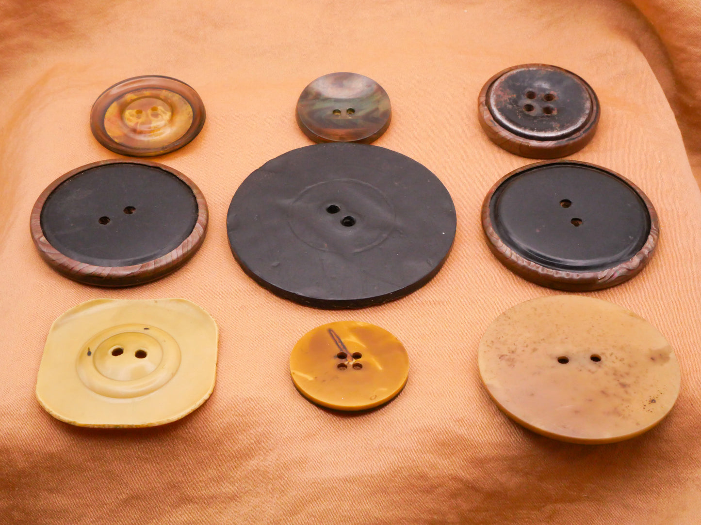 Wood Grain Look Celluloid Early Plastic Button Various 23-49mm