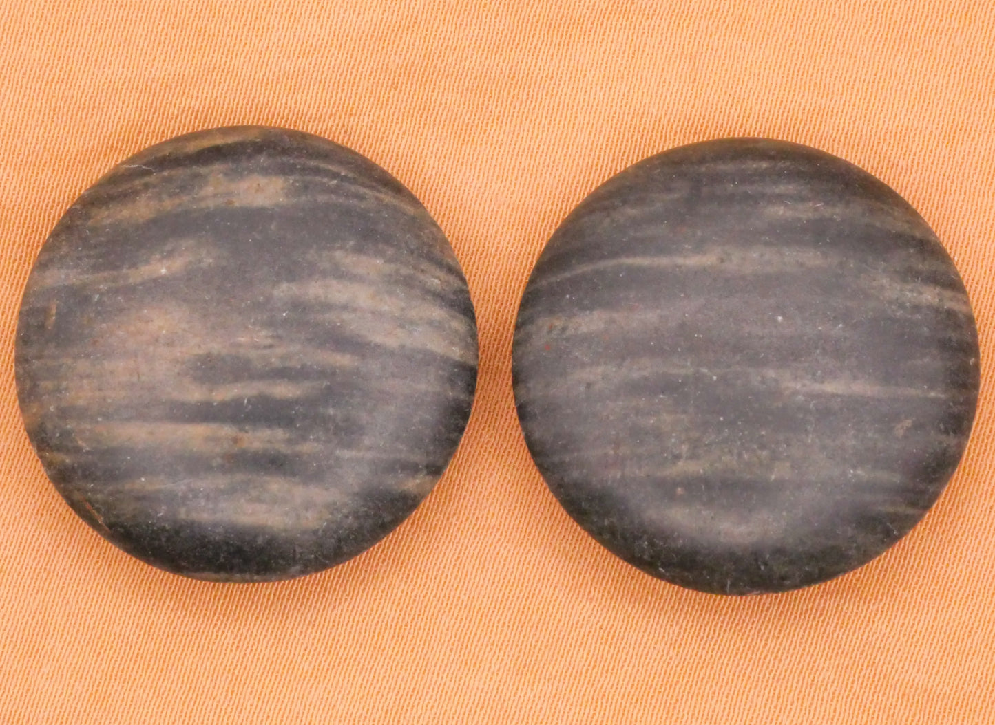 Stone Rock Look Vintage Button Various 25mm