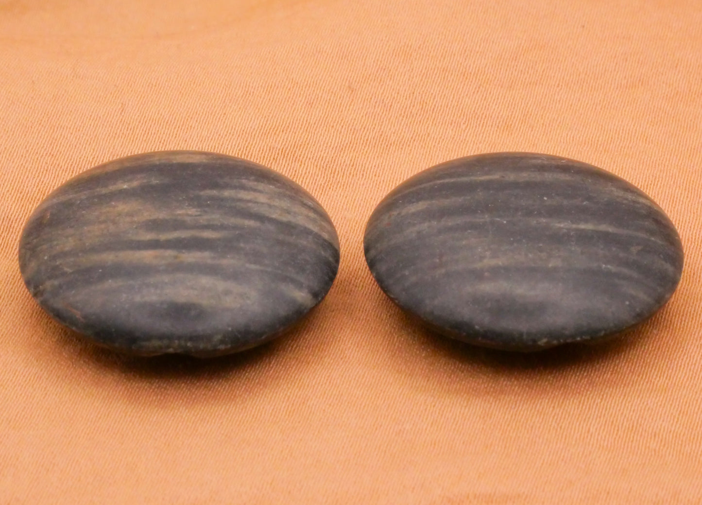 Stone Rock Look Vintage Button Various 25mm