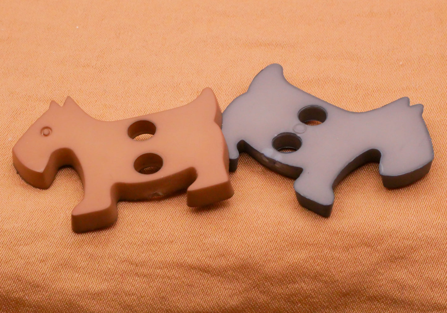 Scottie Dog Black Tan Grey Plastic Button Various 25x32mm