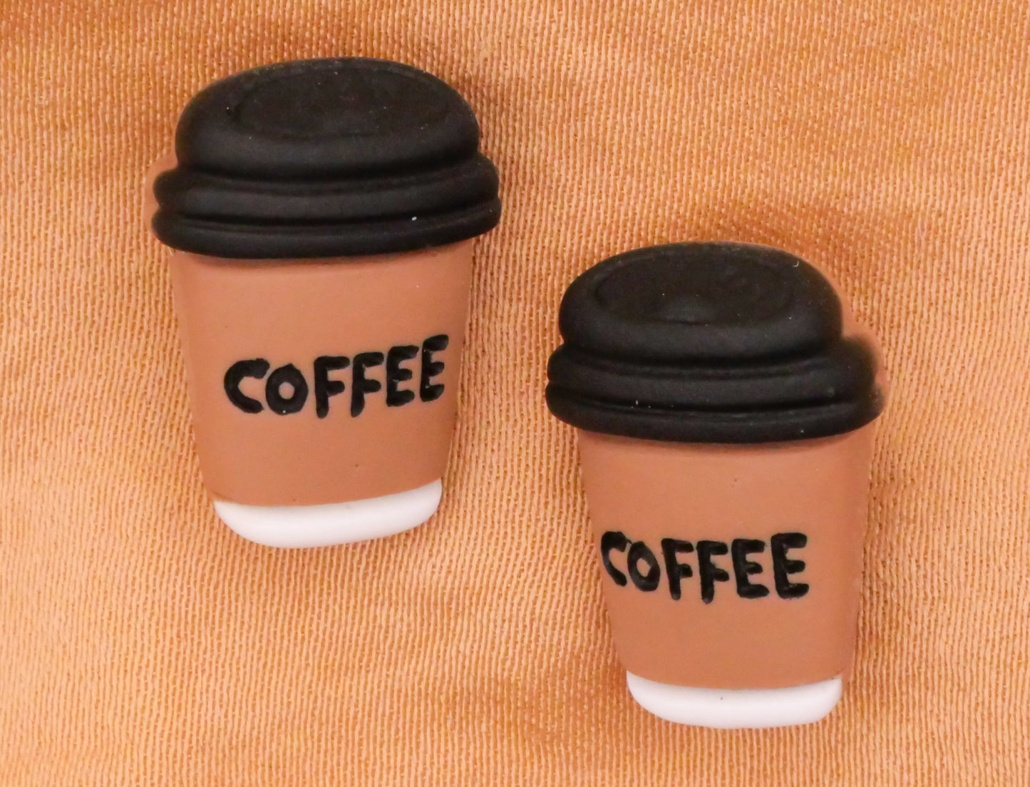 Coffee To-Go Cup Verbal Plastic Pair of Buttons 13x18mm