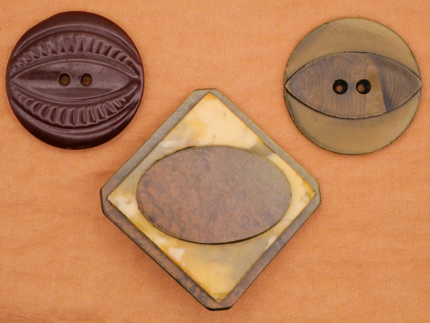 Eye Design Celluloid Early Plastic Button Various 28-35mm