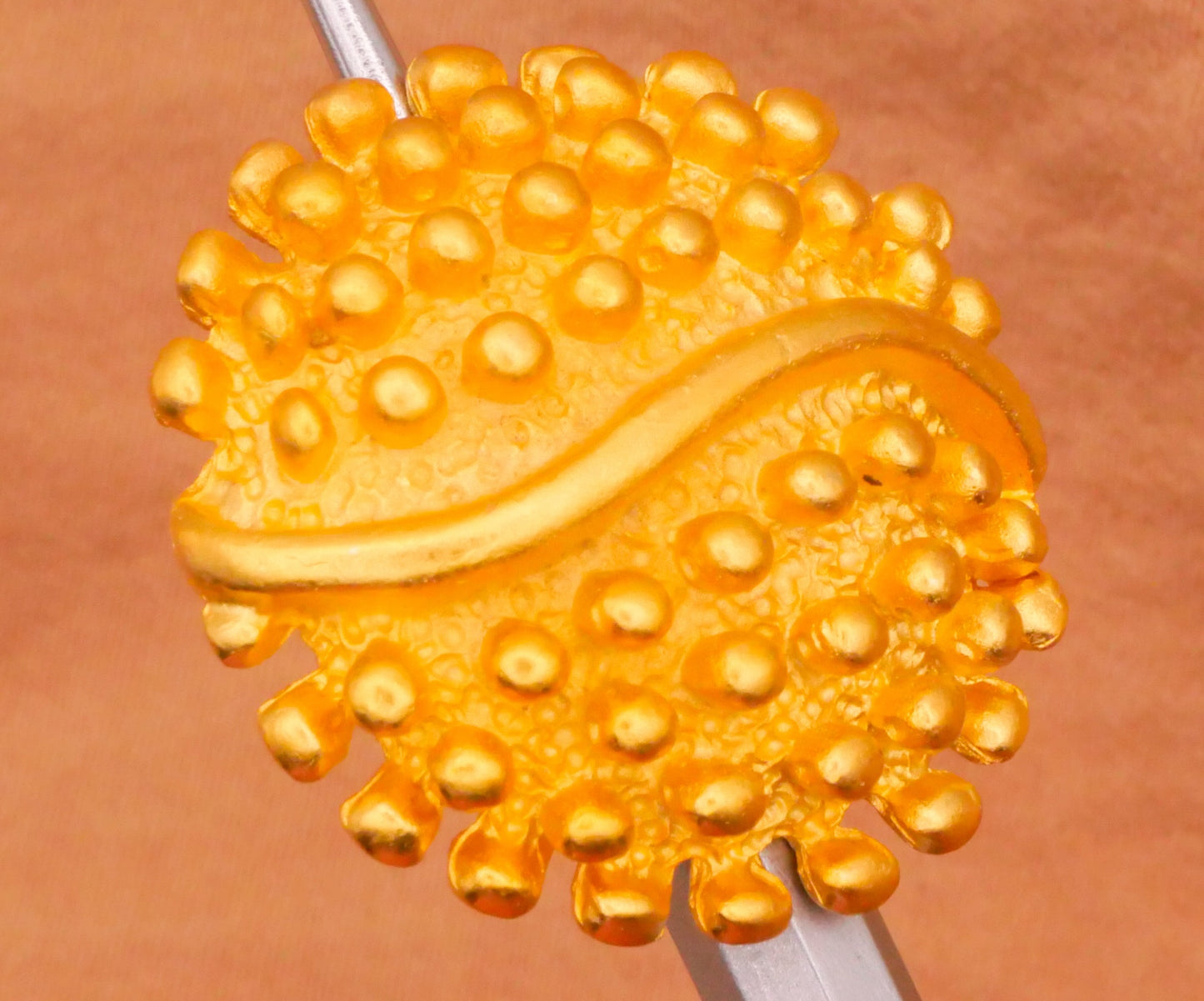 Prong Wavy Center Stripe Gold Metal Button 25mm