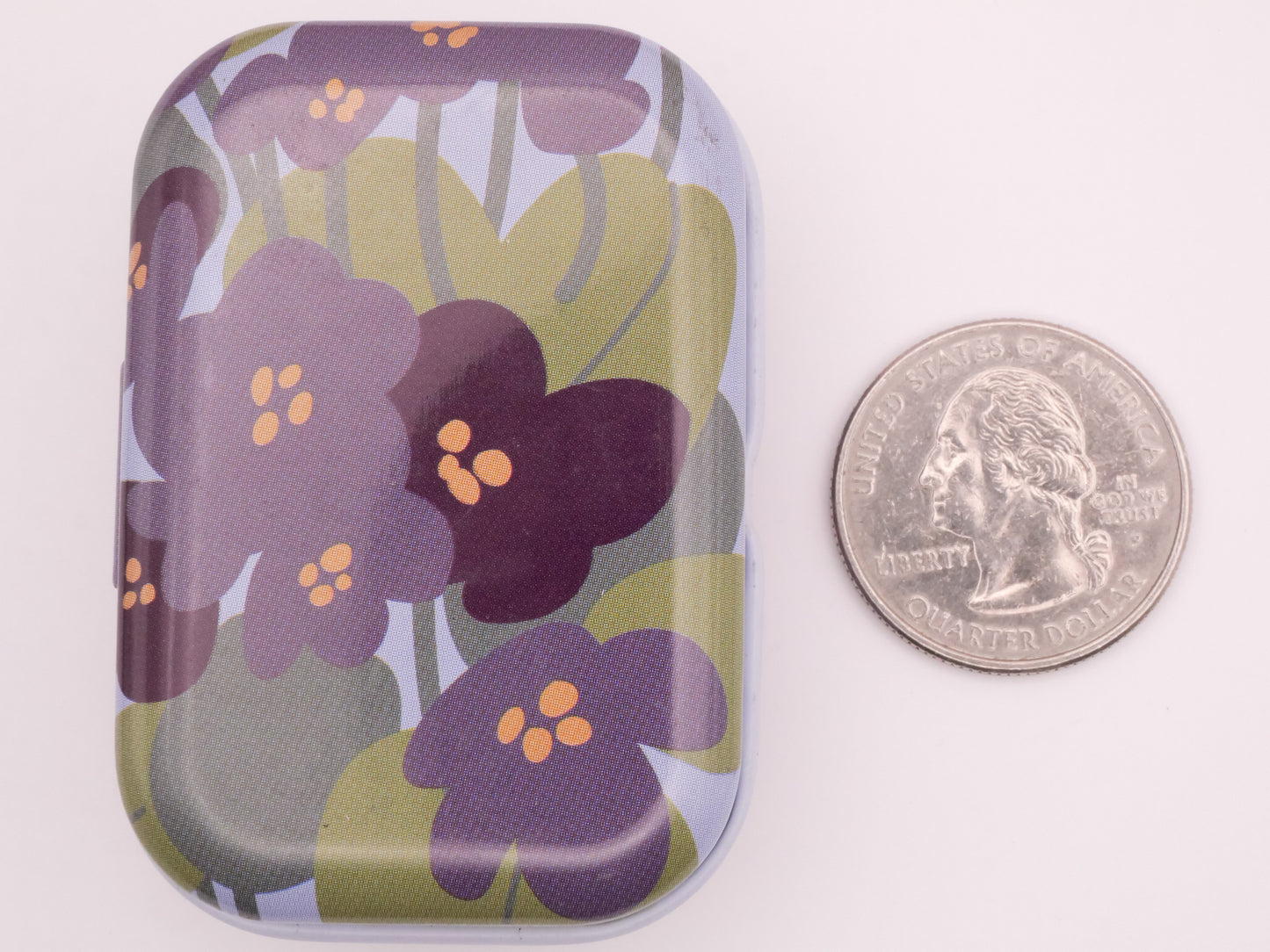 Flower Designs Needle Thread Buttons Sewing Kit Metal Tin Various 41x57mm