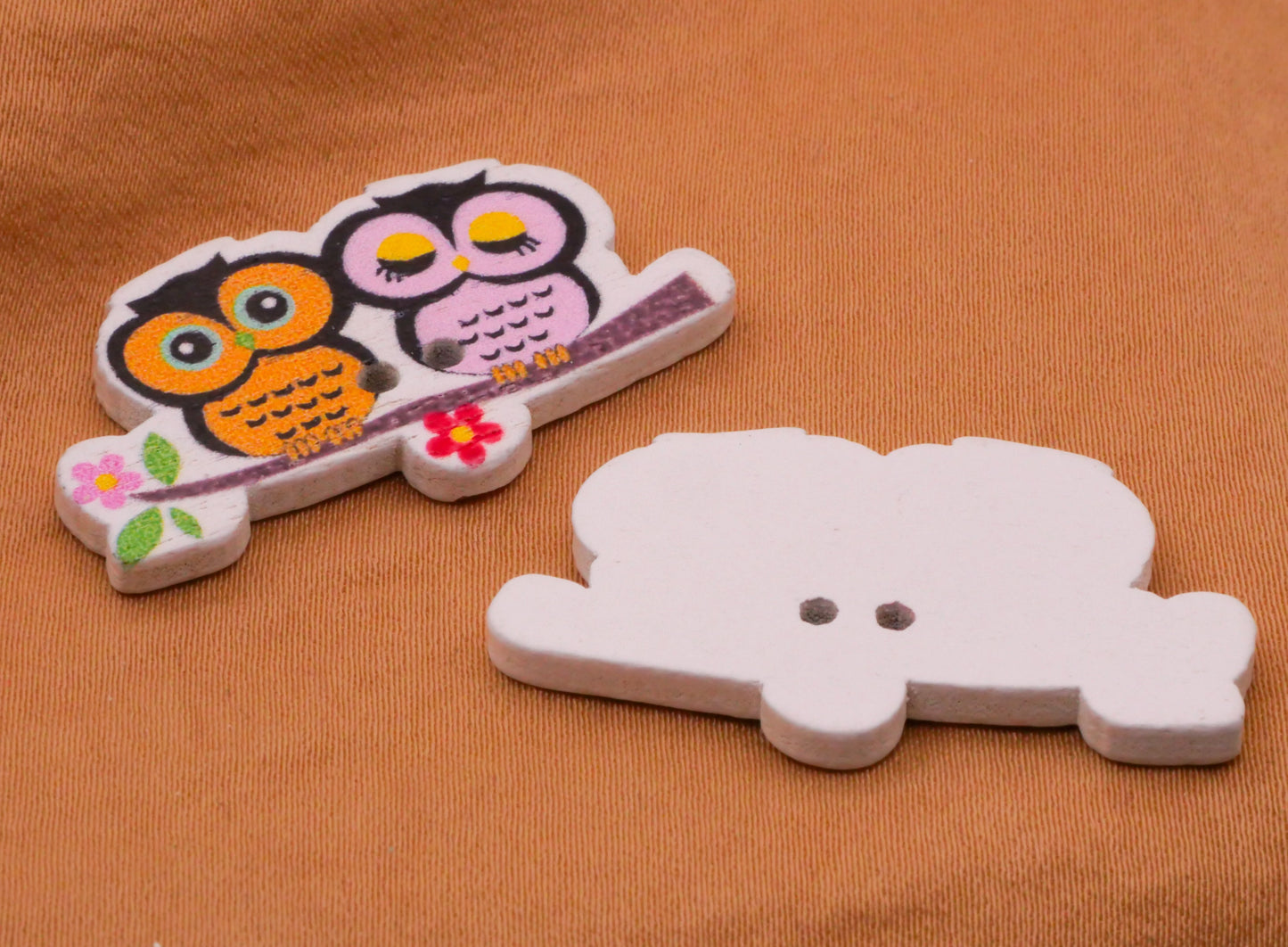 Owl Friends Branch Wood Set of Ten Buttons 19x35mm