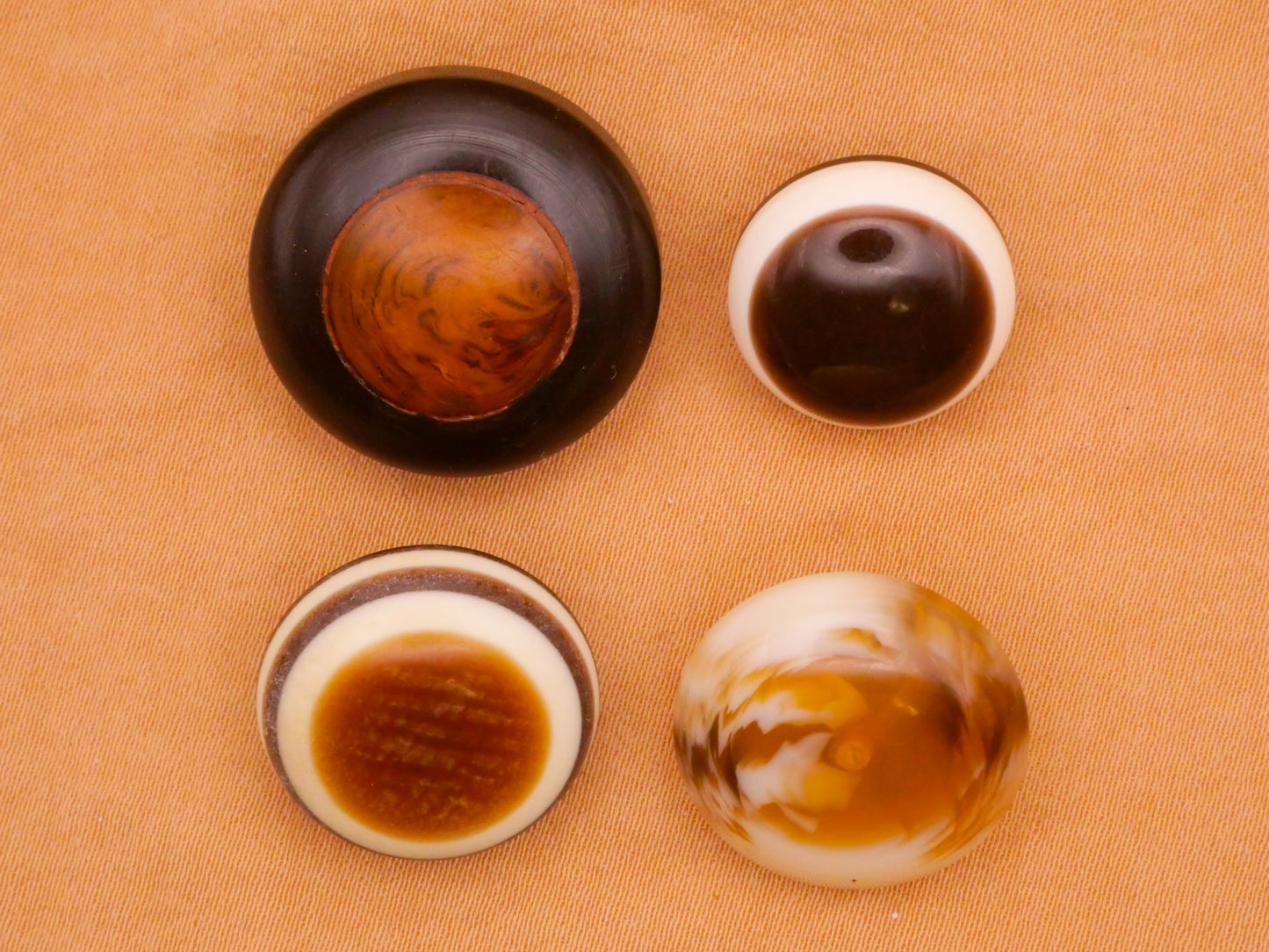 Eye Candy Brown Caramel Vintage Plastic Button Various 15-22mm