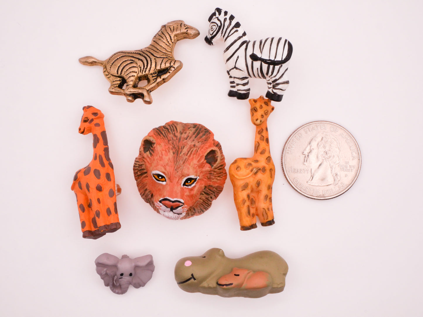 Safari African Plains Animals Plastic Button Various 14-29mm