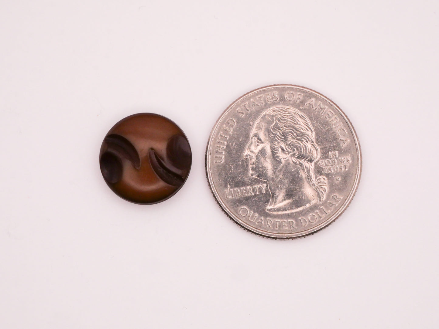 Leaf Symmetry Carved Vegetable Ivory Tagua Nut Pair of Buttons 14mm