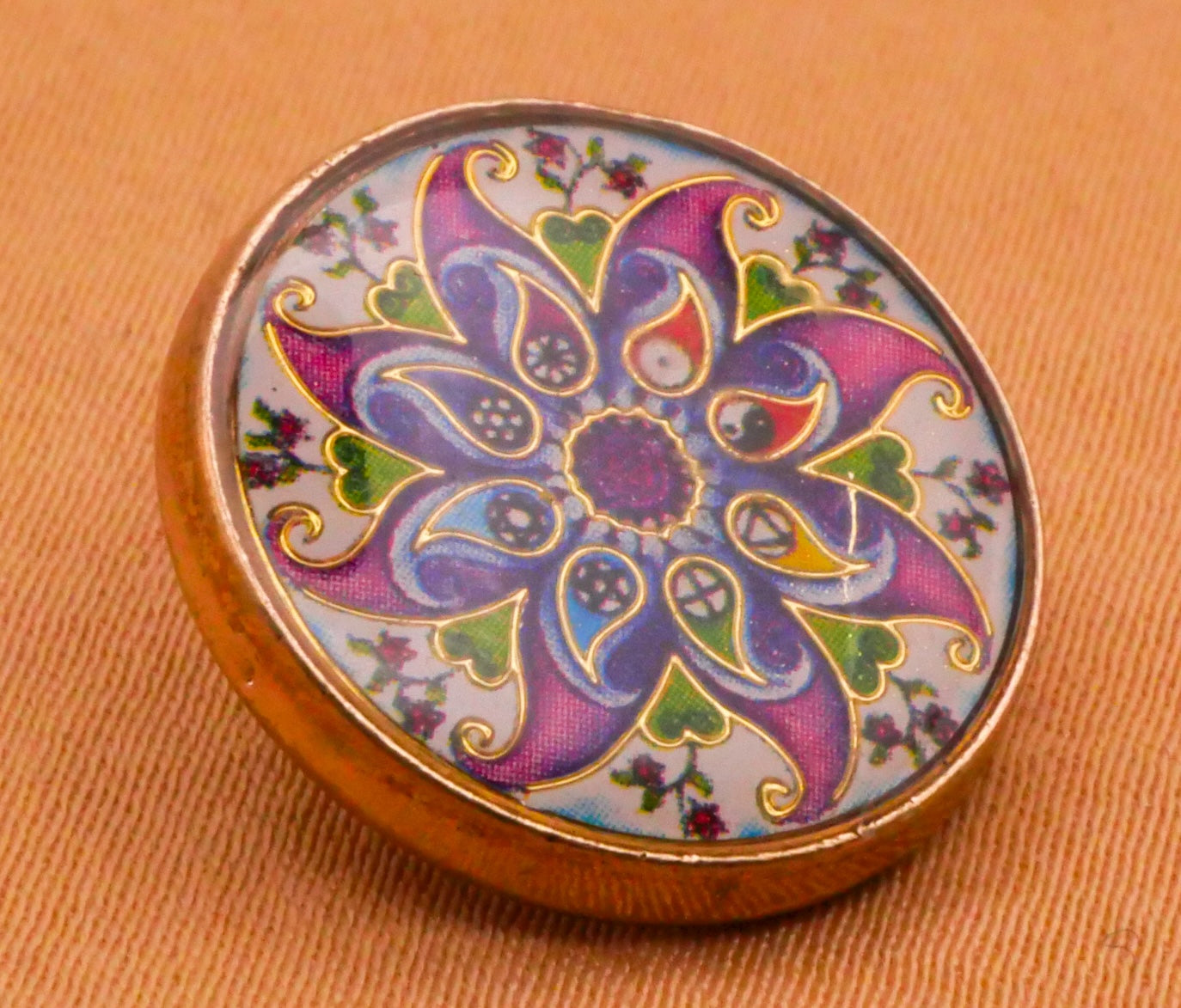 Flower Spiral Paisley Heart Yin Yang Resin Gold Metal Button 18mm