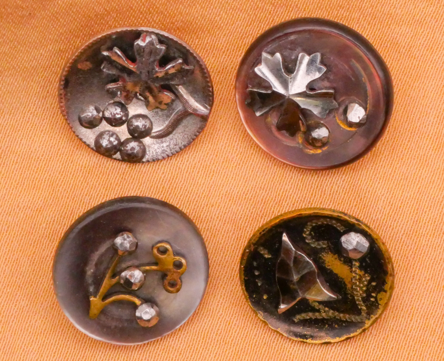Foliage Steel-Cut Metal or Mother of Pearl Button Various 14-15mm