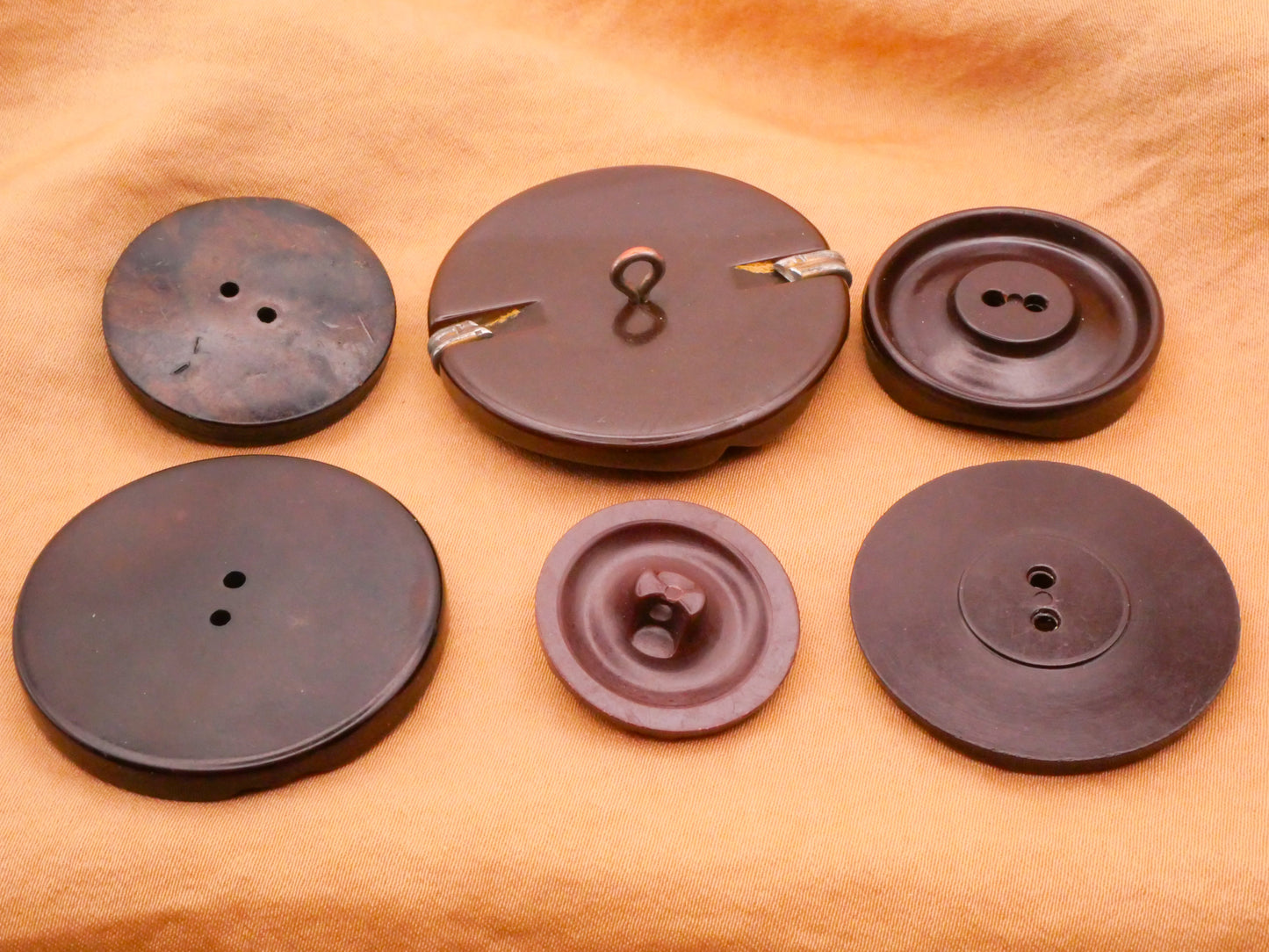 Chocolate Brown Vintage Plastic Button Various 23-40mm