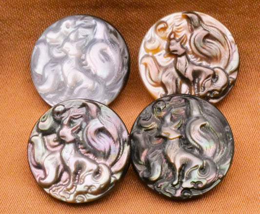 Fox Carved Mother of Pearl Shell Button Various 15mm
