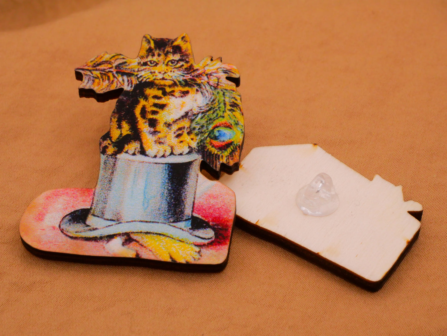 Cat Kitty Mischief Vintage Illustration Wood Button Various 20-49mm