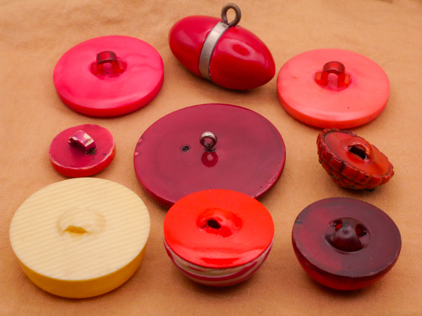 Pink Fuchsia Celluloid Early Plastic Button Various 15-34mm