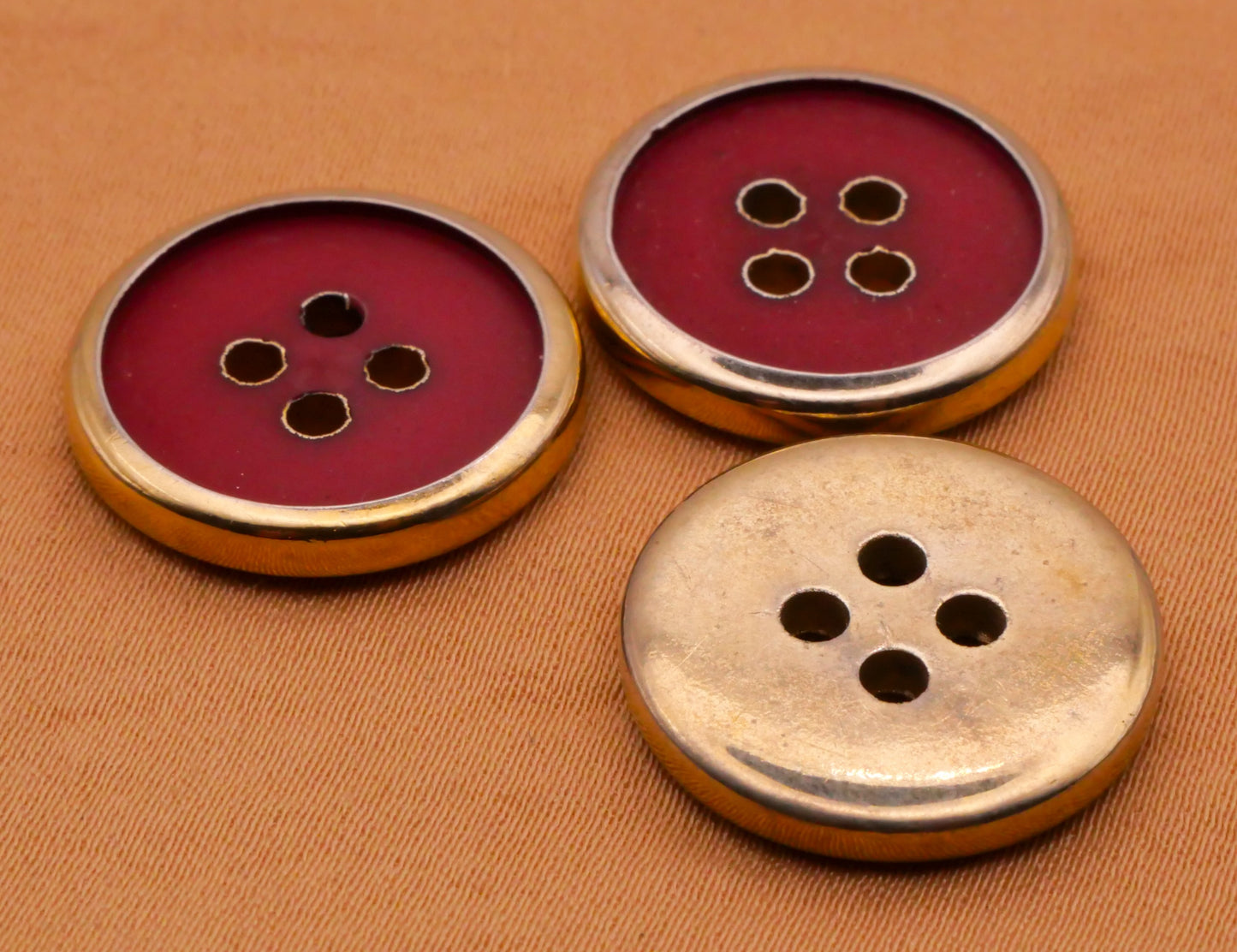 Red Plastic Gold Metal Set of Three Buttons 19mm