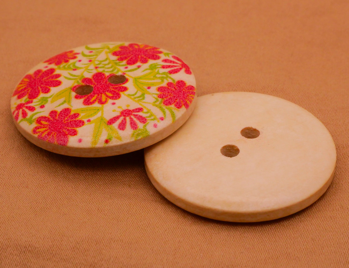 Flower Pattern Colorful Wood Set of Four Buttons 30mm