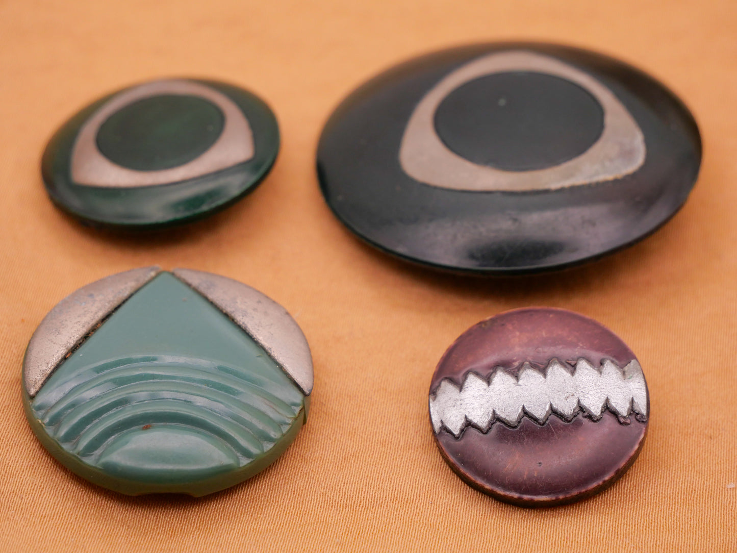 Celluloid Metal Accents Early Plastic Button Various 22-42mm