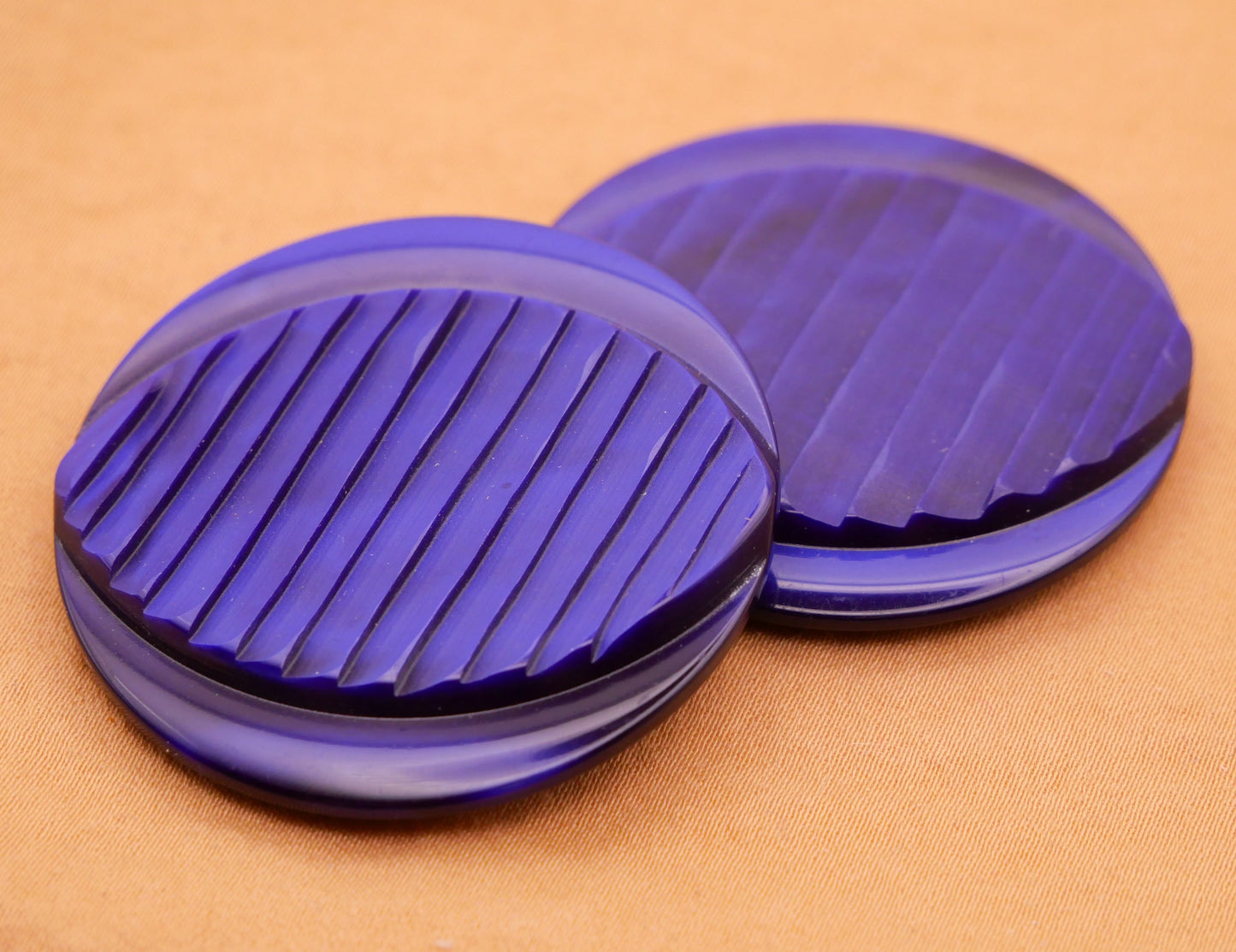 Purple Ridge Eye Shape Vintage Large Plastic Button 40mm