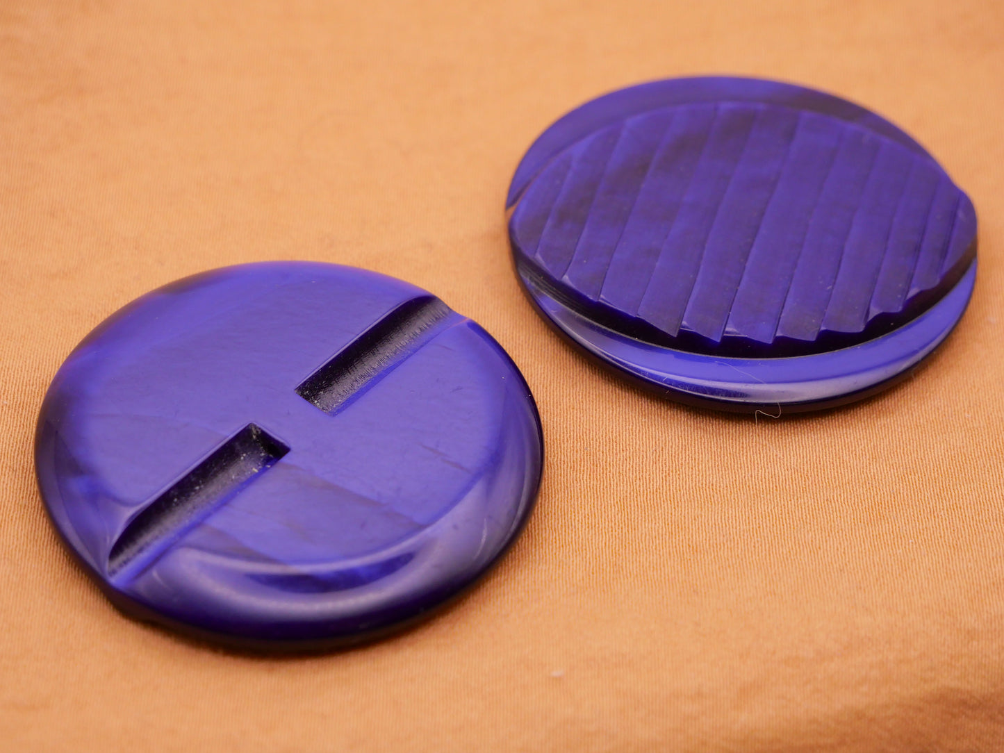 Purple Ridge Eye Shape Vintage Large Plastic Button 40mm