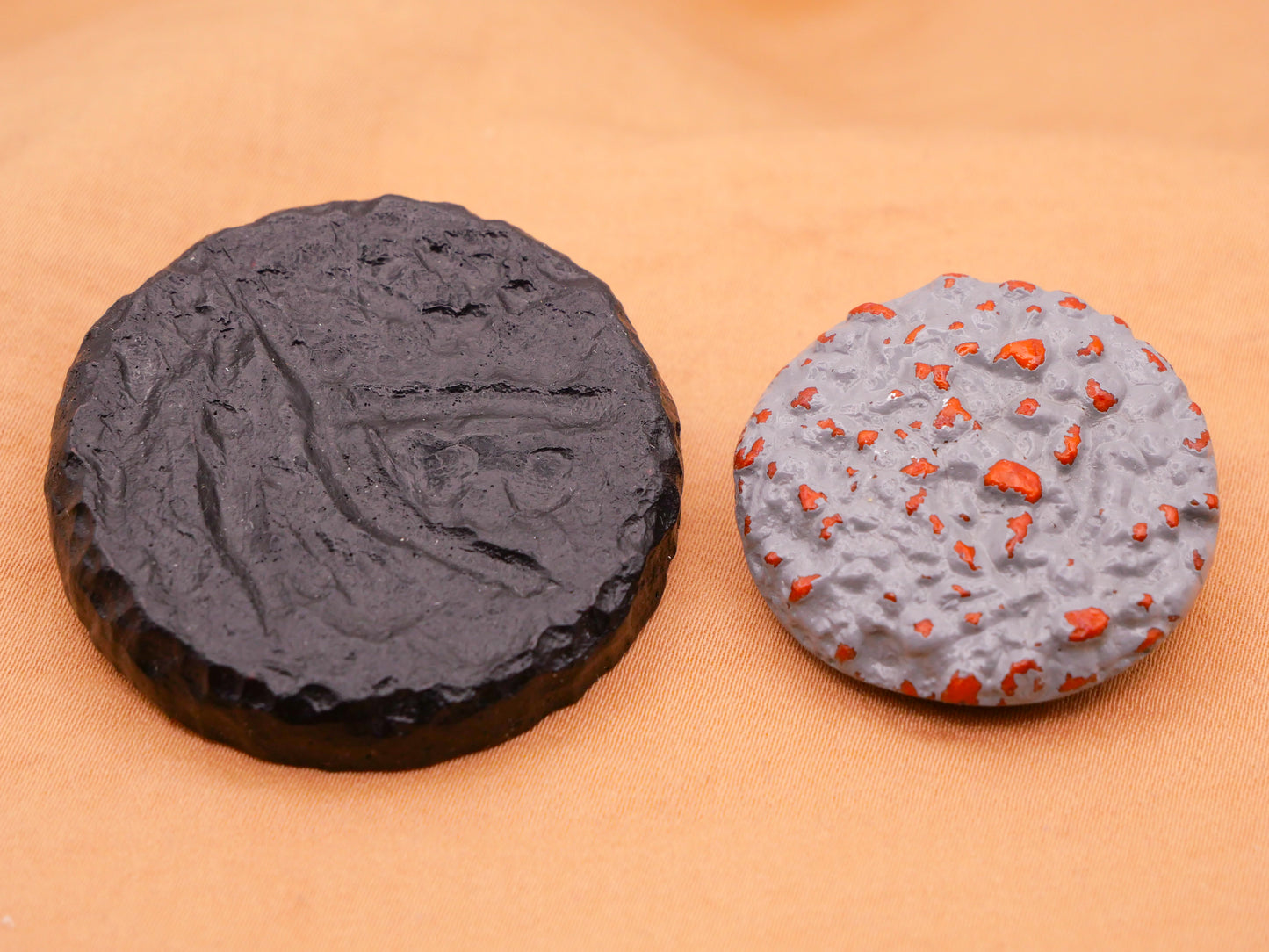 Textured Planet Look Vintage British Bakelite Button Various 31-41mm