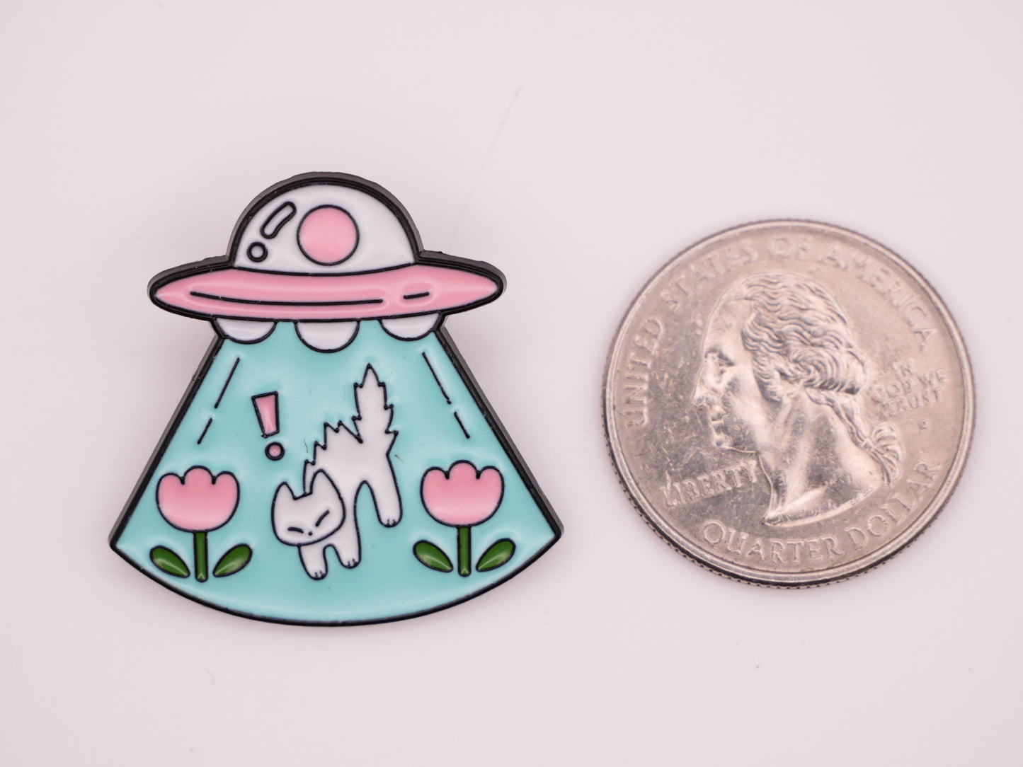 UFO Alien Abduction Kitty Cat Enamel Metal Button 29x30mm