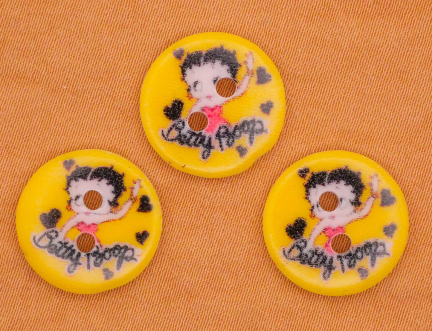 Betty Boop Yellow Vintage Plastic Button Various 15mm