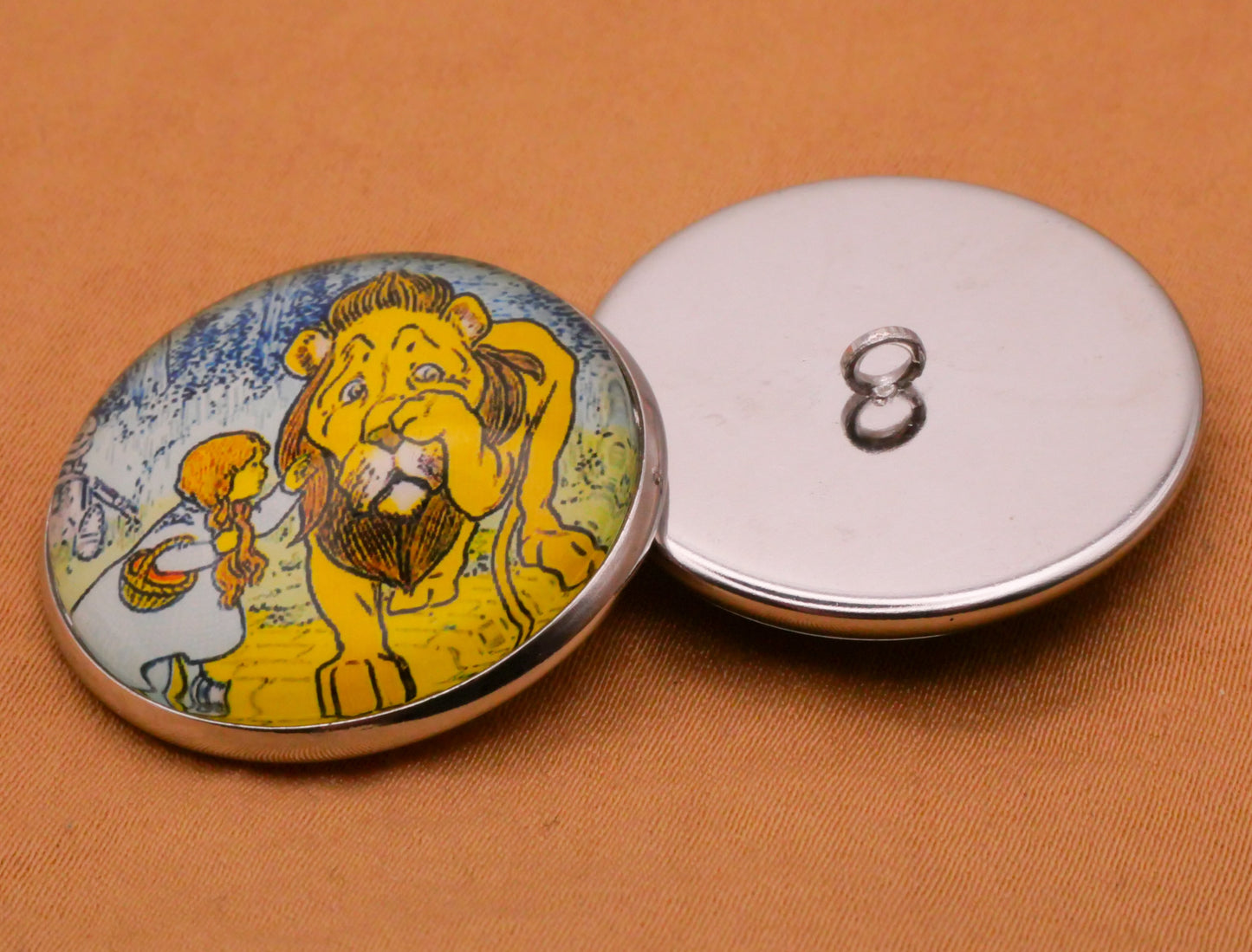 Wonderful Wizard of Oz Glass Silver Metal Button Various 27mm