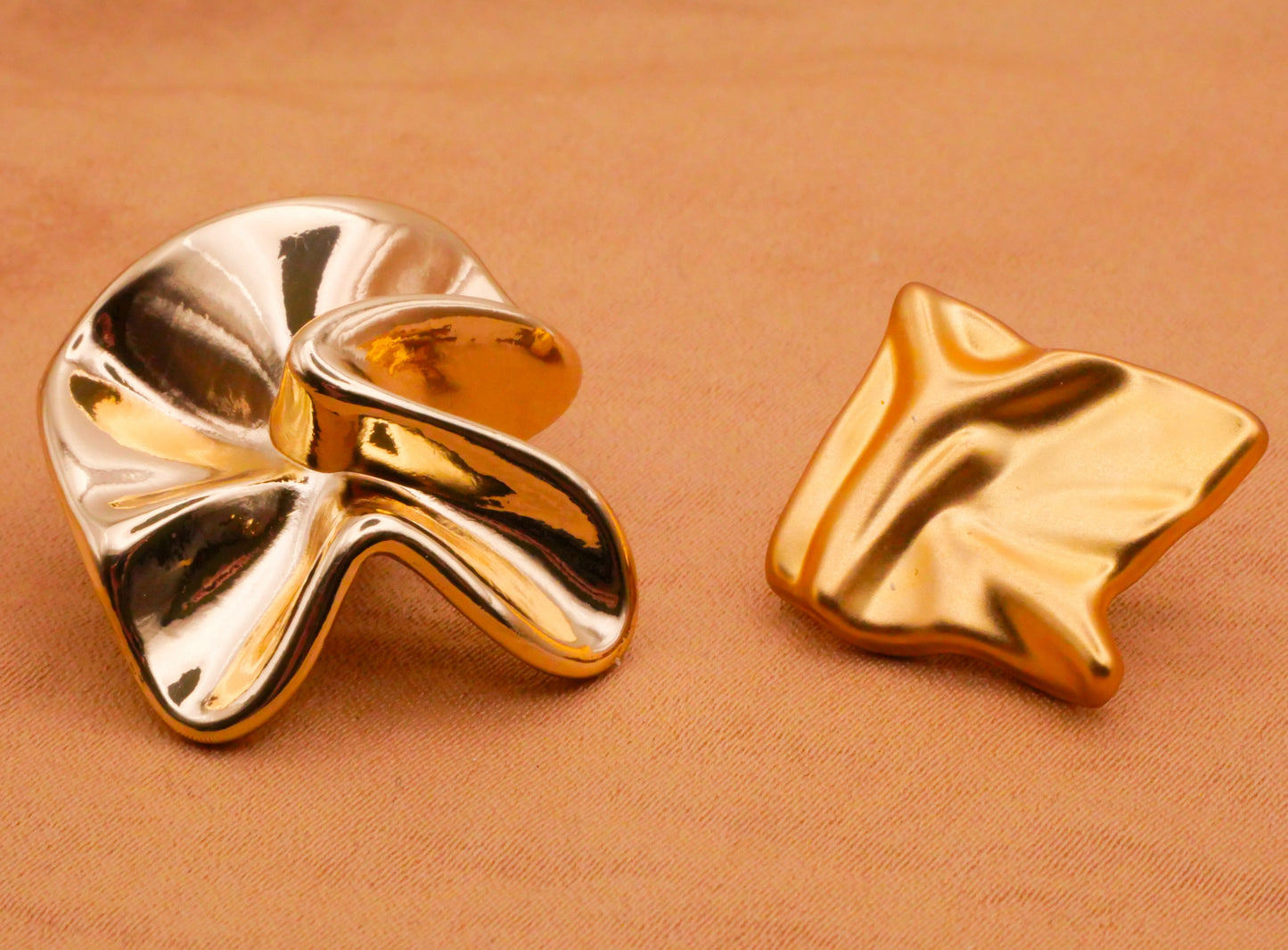 Draped Fabric Look Gold Metal Button Various 16-24mm