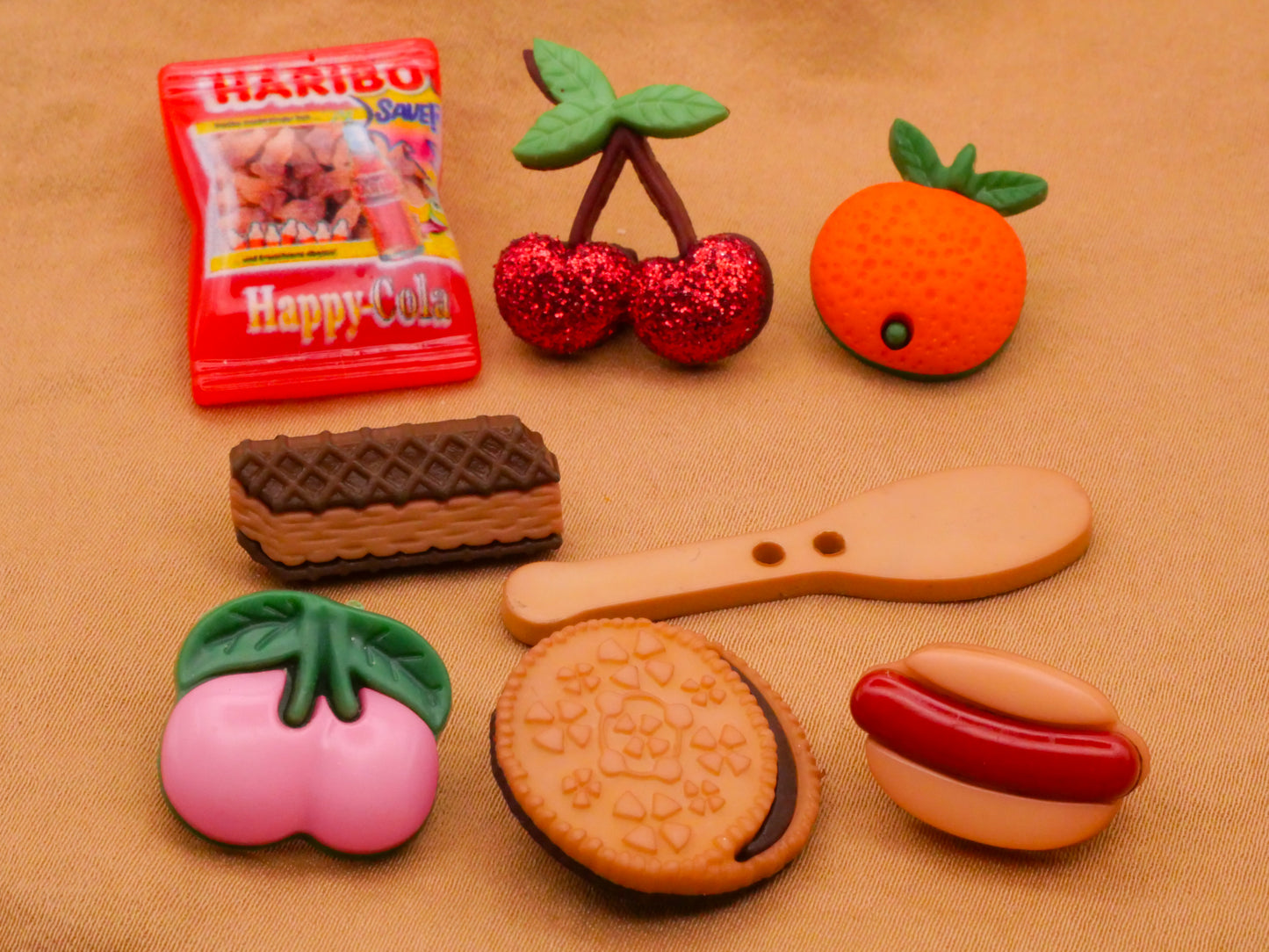 Food Fruit Kitchen Goofy Goofie Plastic Button Various 10-38mm