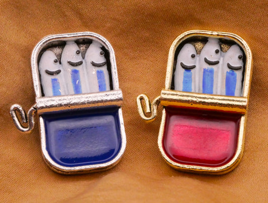 Sardine Fish Tin Realistic Enamel Metal Button Various 22x28mm