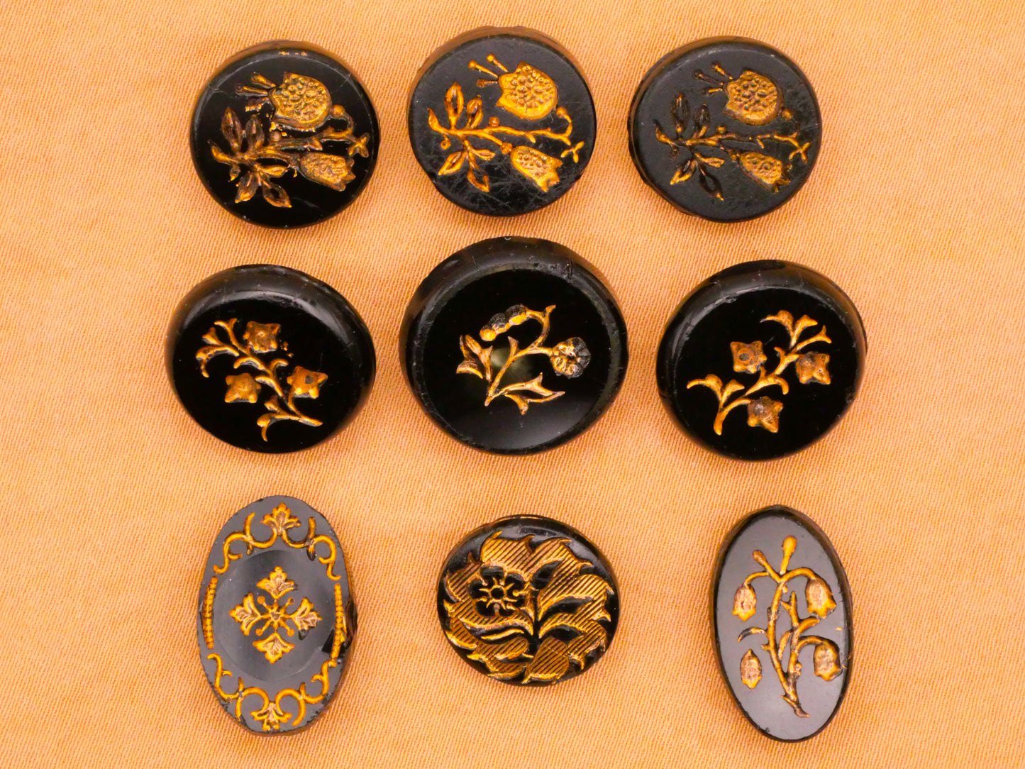 Flower Floral Black Gold Glass Antique Button Various 11-18mm