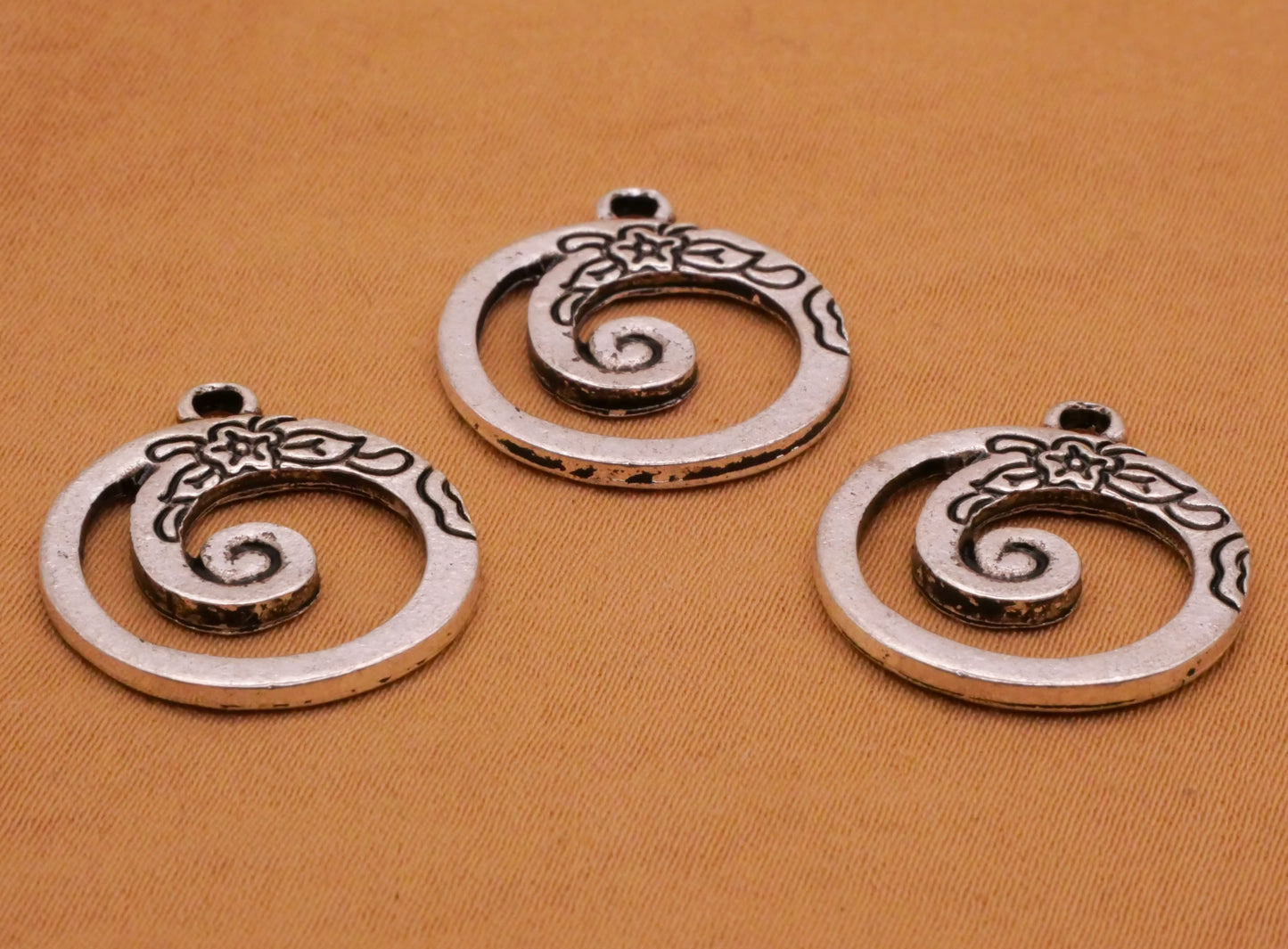 Floral Swirl Silver Metal Set of Three Charms Embellishments 18x21mm