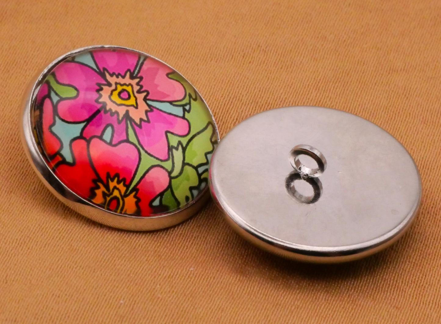 Floral Flower Art Nouveau Glass Silver Metal Set of Five Buttons Various 20mm