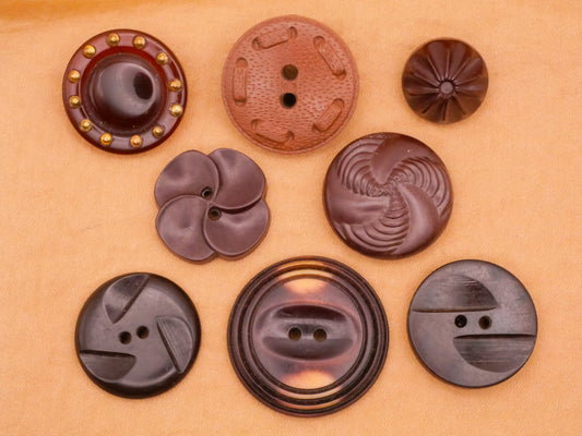 Brown Vintage Early Plastic Button Various 15-27mm