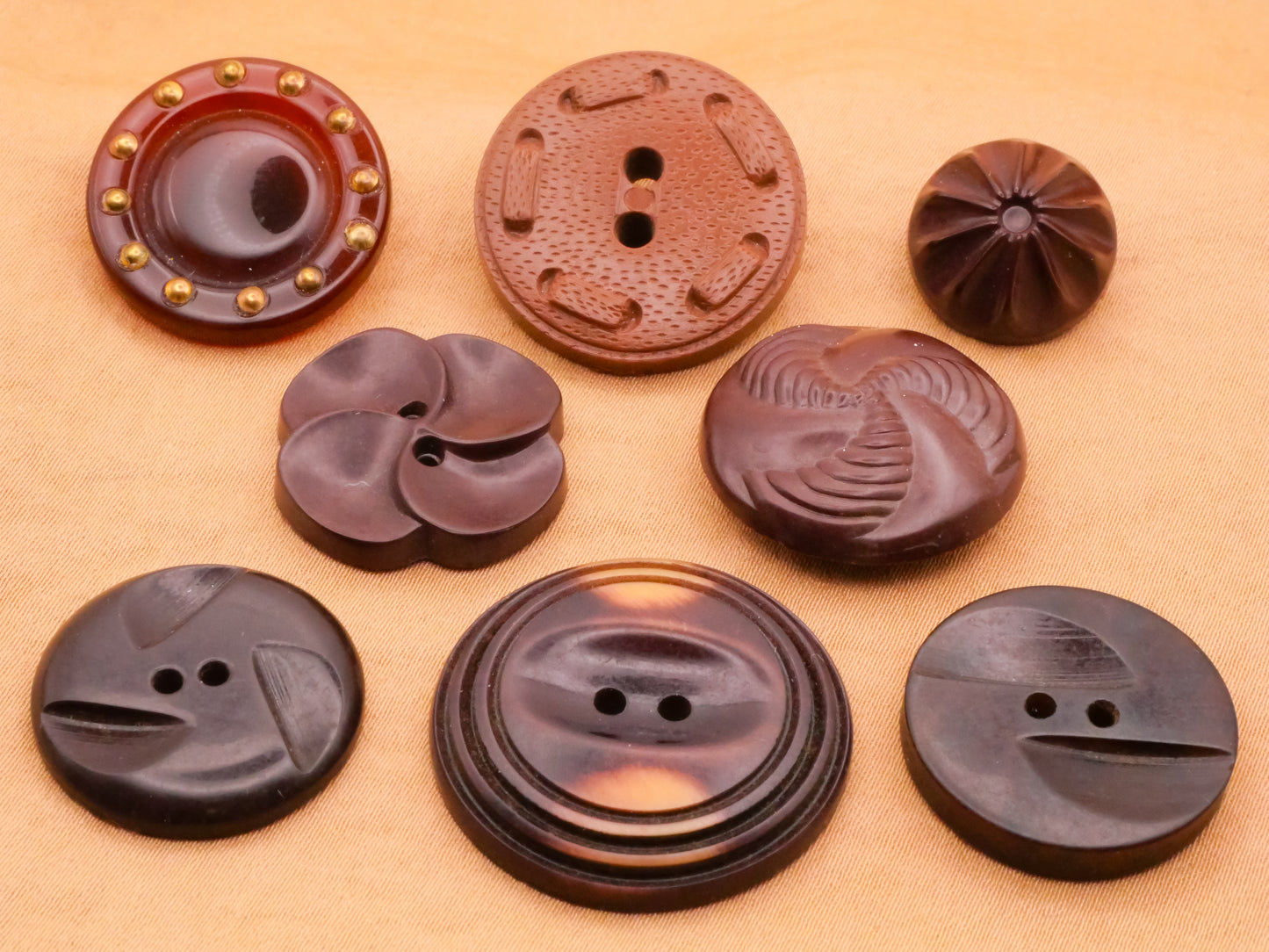 Brown Vintage Early Plastic Button Various 15-27mm