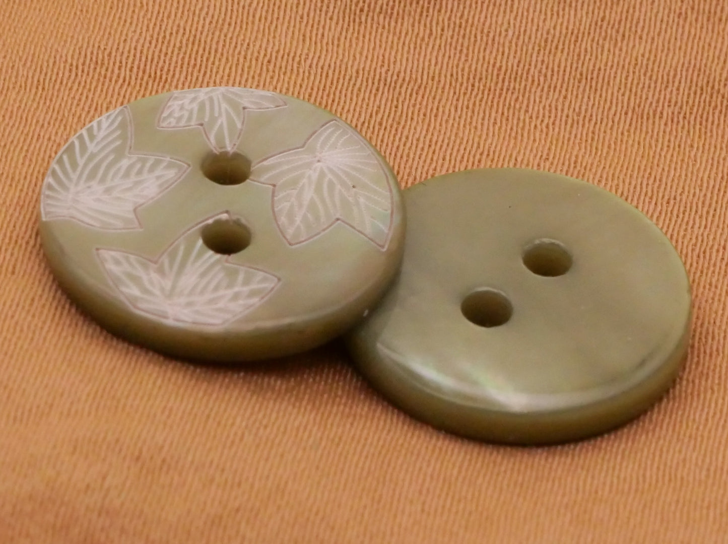 Leaf Etched Green Dyed Shell Set of Three Buttons 15mm