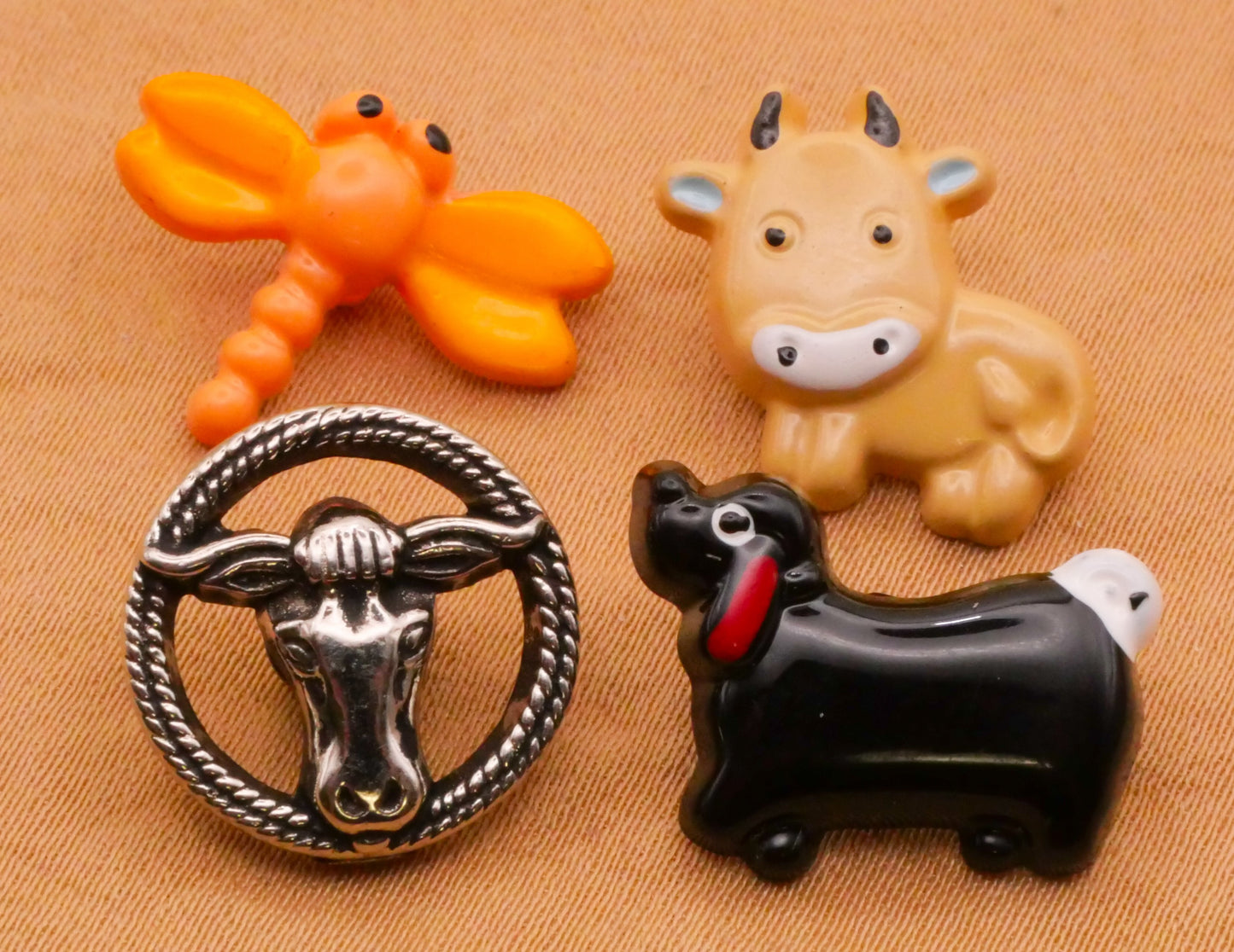 Animal or Insect Goofie Goofy Plastic Button Various 15-18mm
