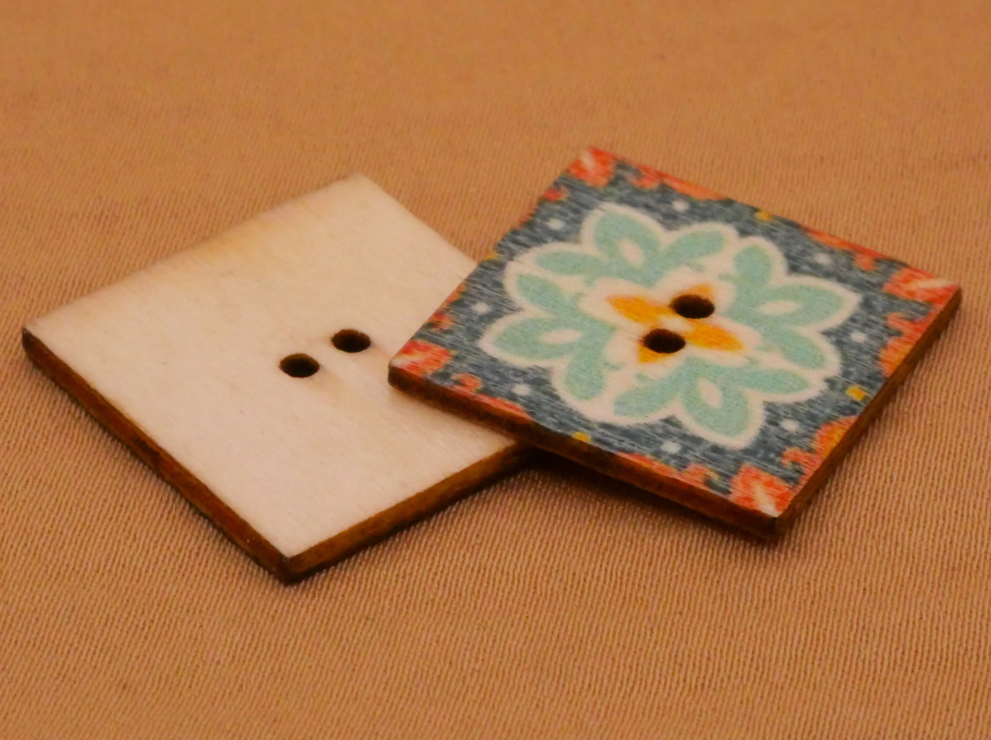 Tile Look Designs Wood Assorted Set of Ten Buttons 20mm