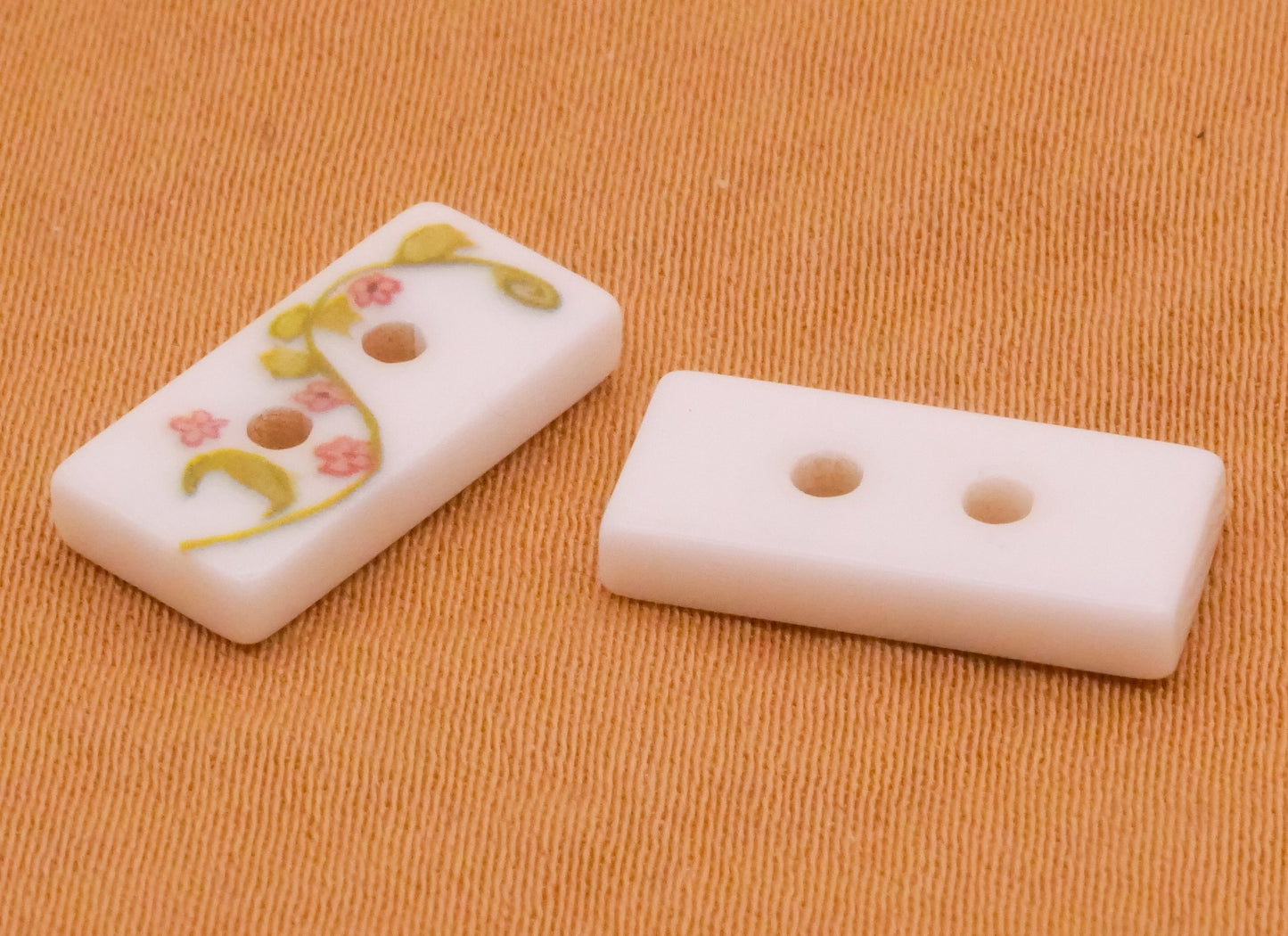 Flower Vines Rectangular Plastic Pair of Buttons 7x15mm