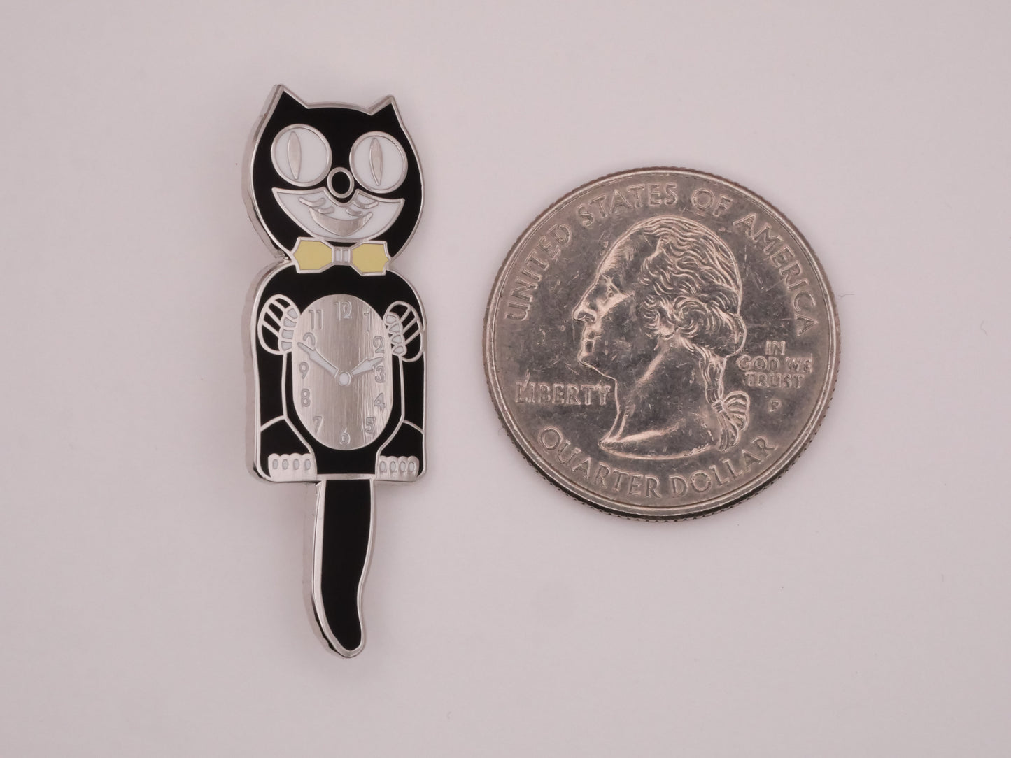 Kit-Cat Klock Kitty Clock Enamel Metal Button 14x38mm