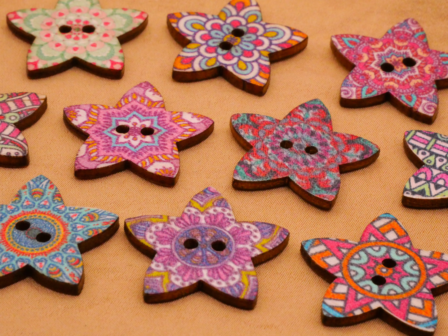 Star Starfish Patterns Wood Assorted Set of Ten Buttons 25mm
