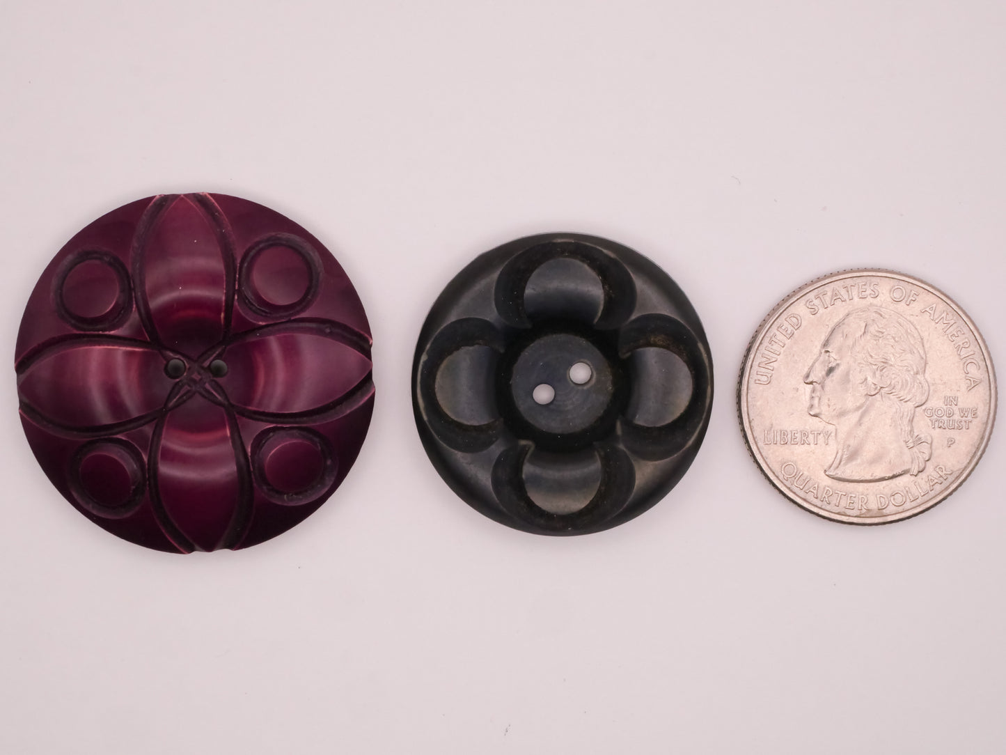 Flower Clover Carved Look Celluloid Early Plastic Button Various 28-33mm