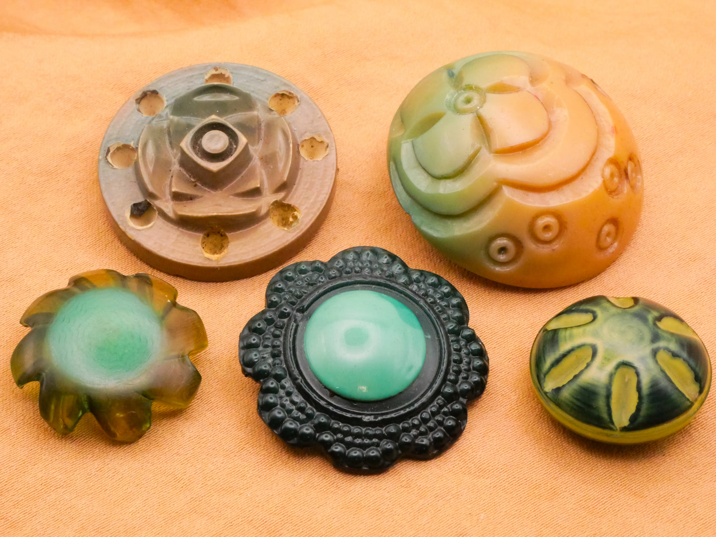 Flower Turquoise Blue Green Celluloid Early Plastic Button Various 19-30mm