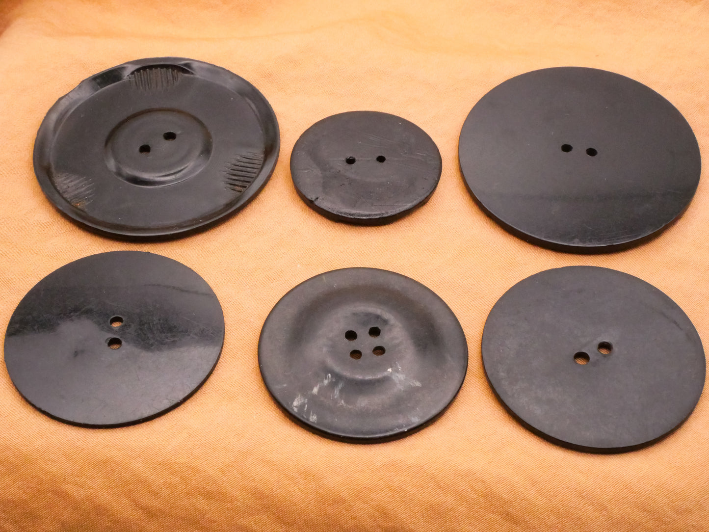 Tribal Look Black Plastic Celluloid Wafer Button Various 27-44mm