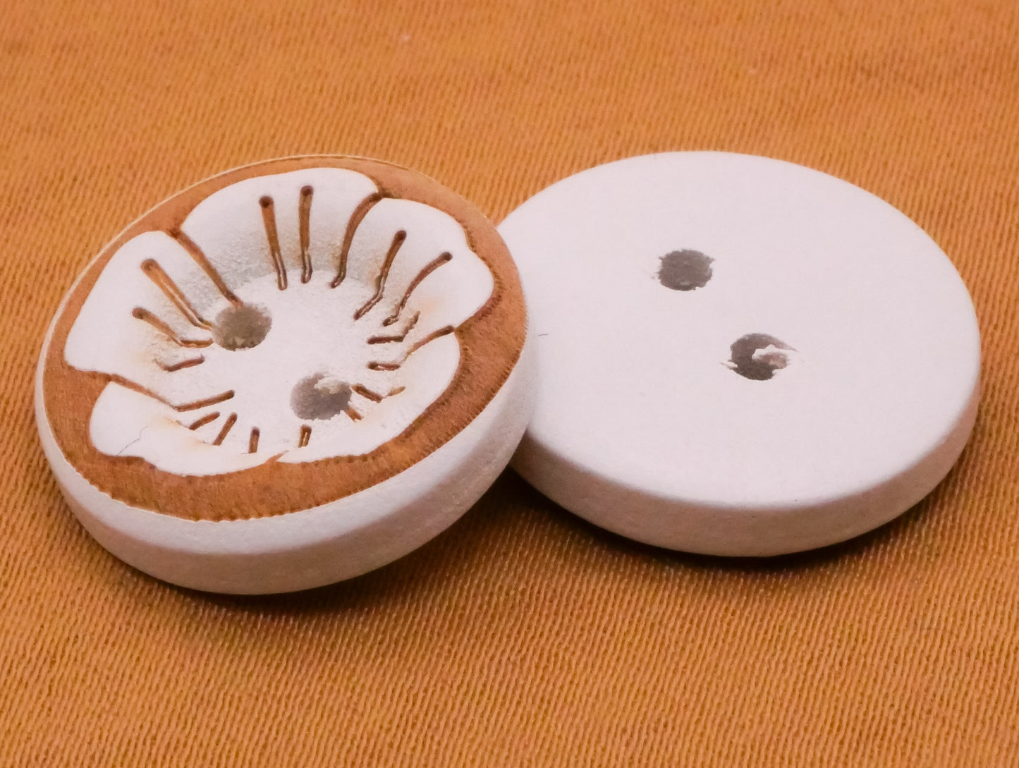 Tropical Flower White Wood Set of Ten Buttons 18mm
