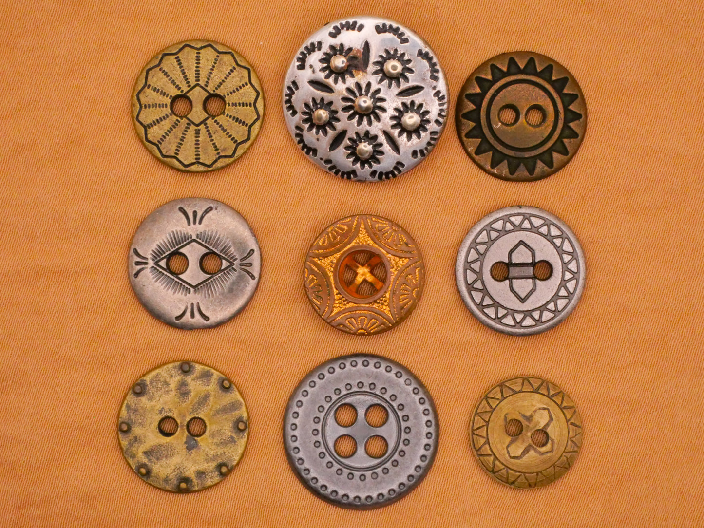 Southwest Design Vintage Metal Button Various 13-19mm