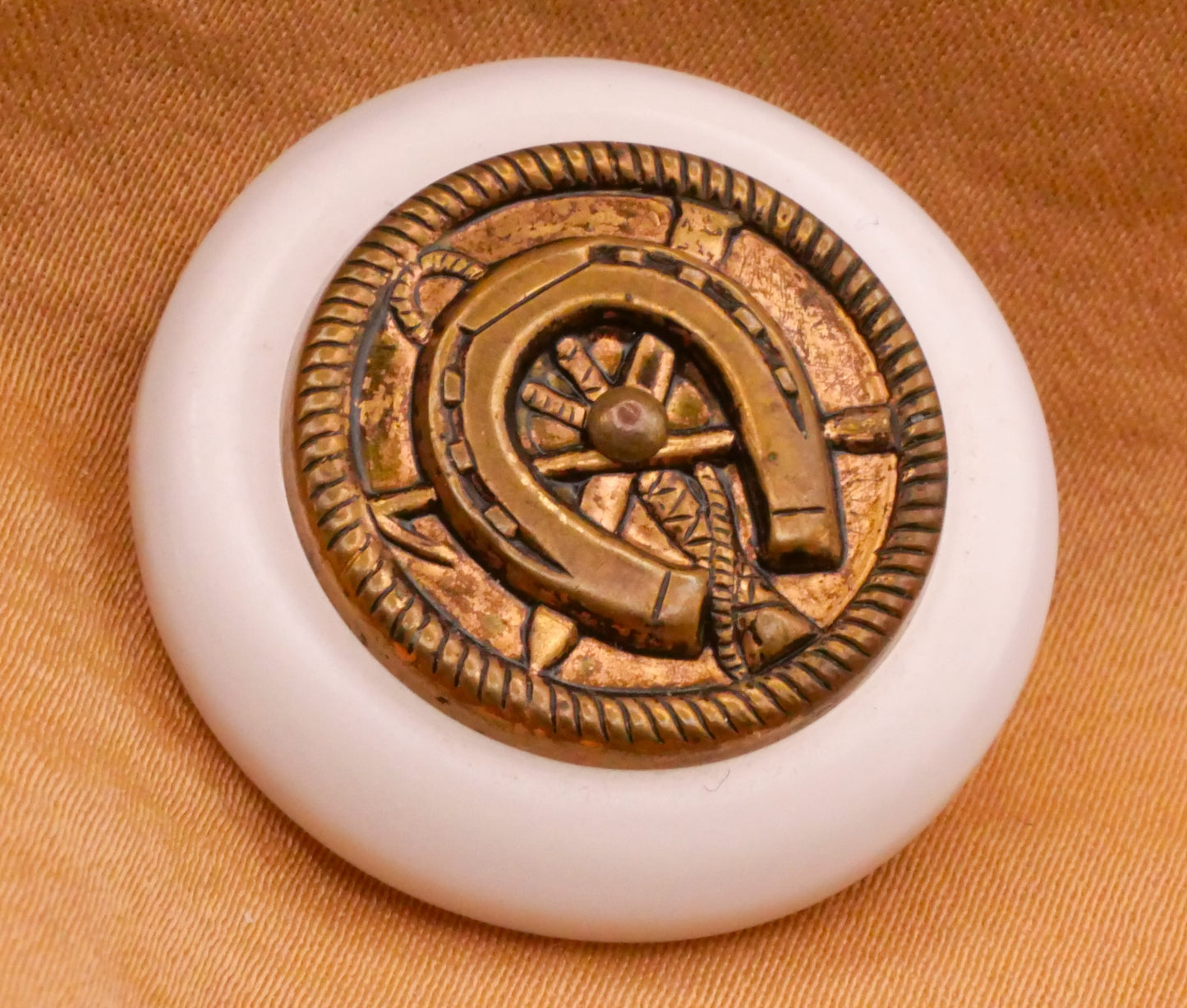 Horseshoe Antiqued Brass Look Metal Plastic Button 27mm